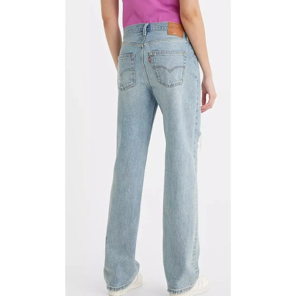 Levi's Premium 501 boyfriend  Fit Light Wash Distressed Denim‎ Jeans Women's - Picture 2 of 10